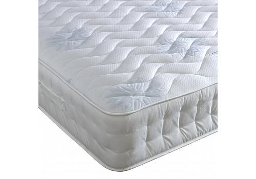 2ft6 Small Single pocket sprung mattress with visco elastic memory foam 1